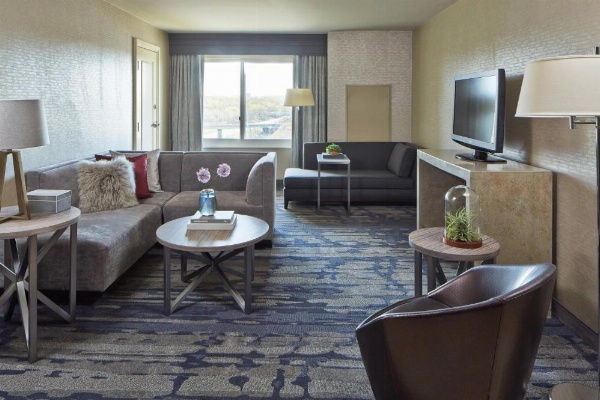 Rochester Airport Marriott image 15